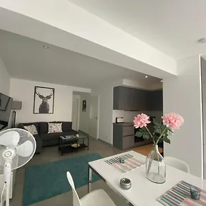 https://spanien-flair-mitten-in-kln-3.topcolognehotels.com