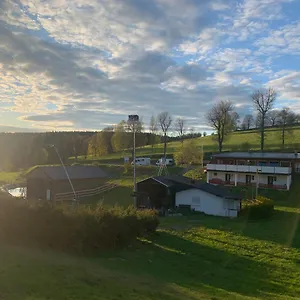  Hostel Hillside Nature