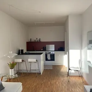 https://modernes-city-apartment-im-scandinavian-design.hamburg-hotels-de.com
